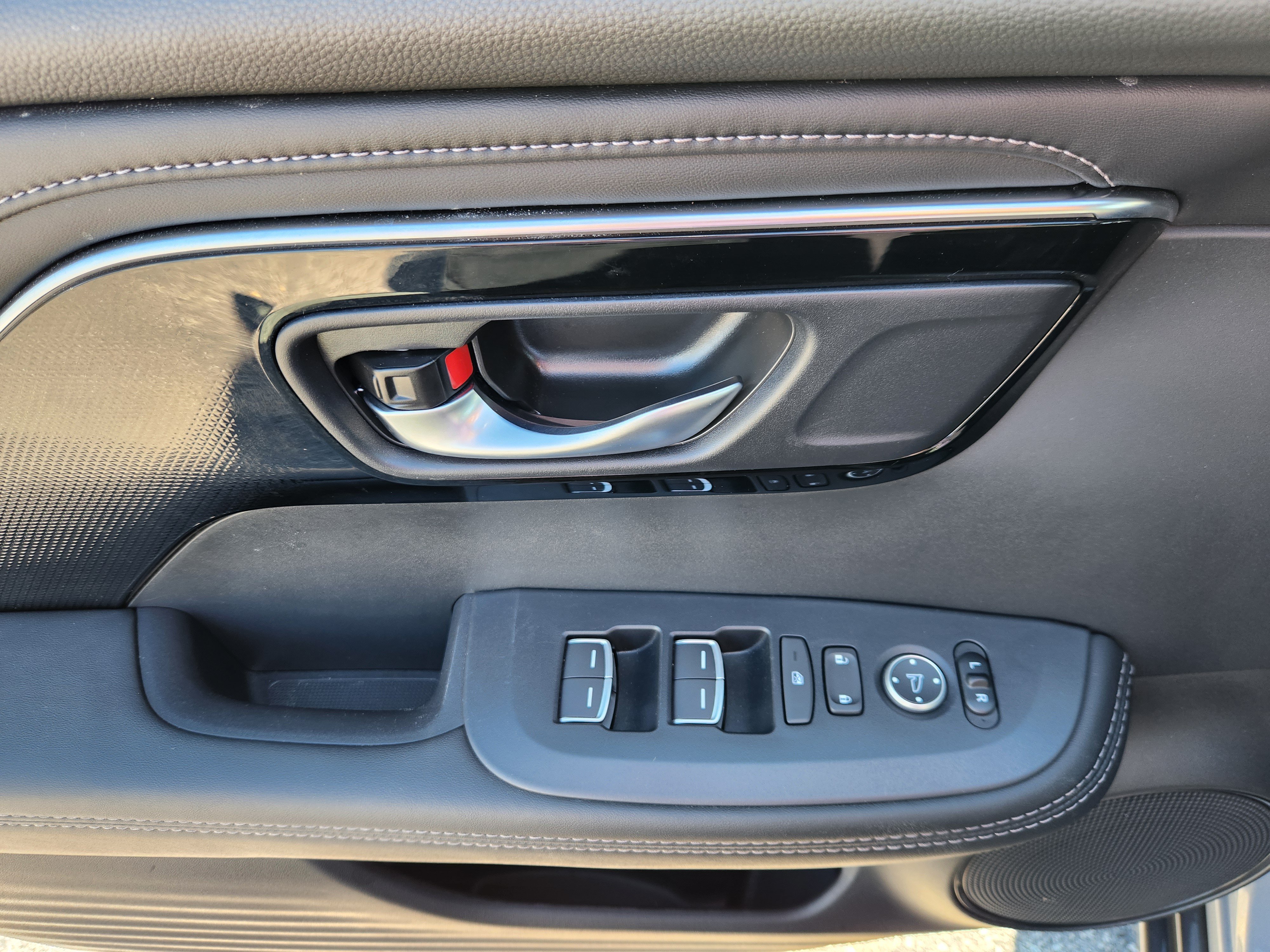 Certified 2026 Acura ADX AWD image 17