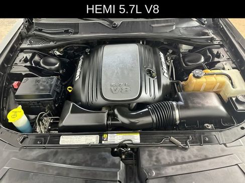 Used 2010 Dodge Challenger R/T RWD image 29
