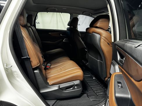 Certified 2025 Acura MDX FWD w/ Technology Package image 38