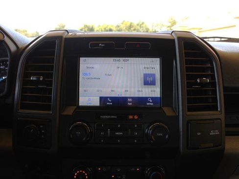 Used 2022 Ford F250 XL w/ Power Equipment Group AWD/4WD image 36