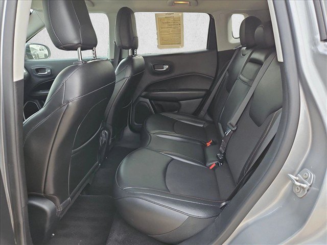 Used 2020 Jeep Compass Latitude w/ Popular Equipment Group AWD/4WD image 14