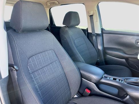 Used 2024 Honda HR-V LX image 25