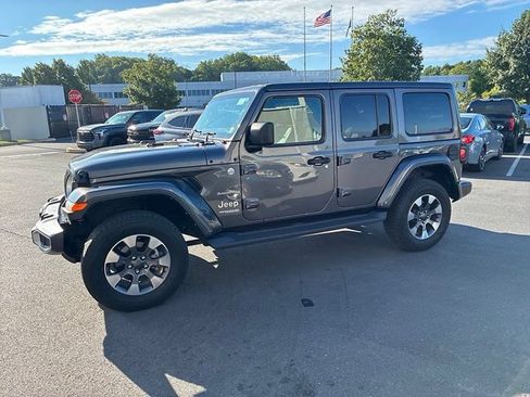 Used 2021 Jeep Wrangler Unlimited Sahara AWD/4WD image 15