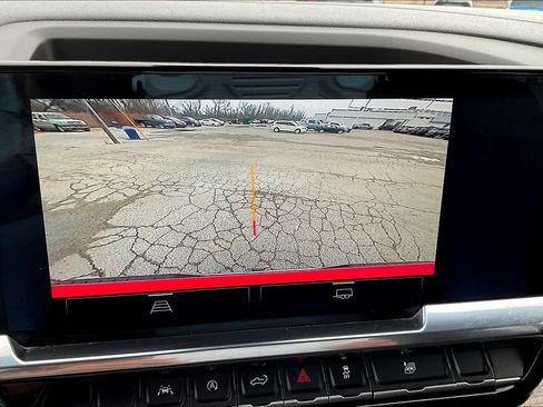 Used 2025 Chevrolet Silverado 1500 LT image 23