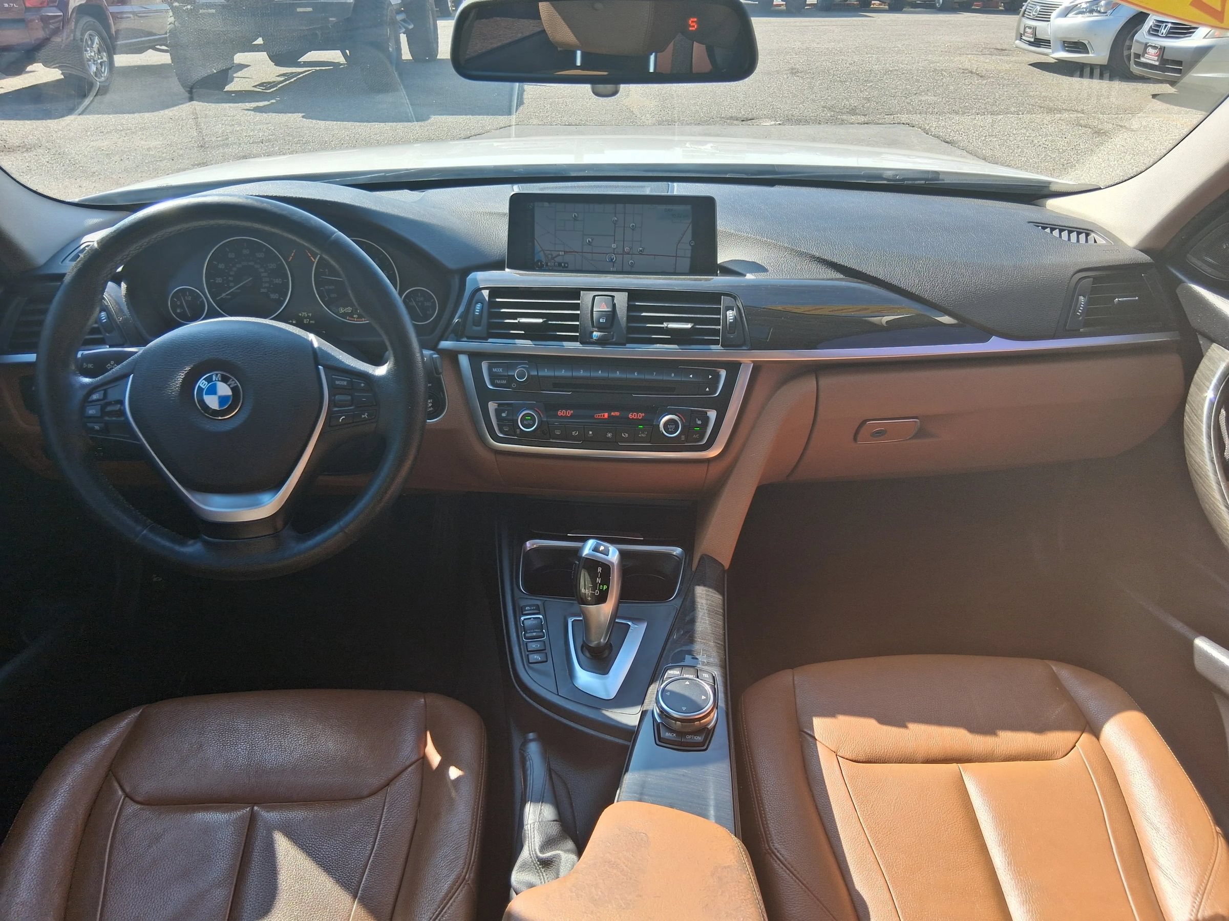 Used 2015 BMW 328i xDrive Sedan AWD/4WD image 14