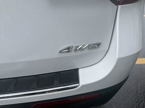Used 2021 Ford Explorer Limited AWD/4WD image 15