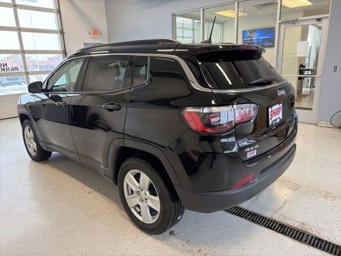 Used 2022 Jeep Compass Latitude w/ Convenience Group image 5