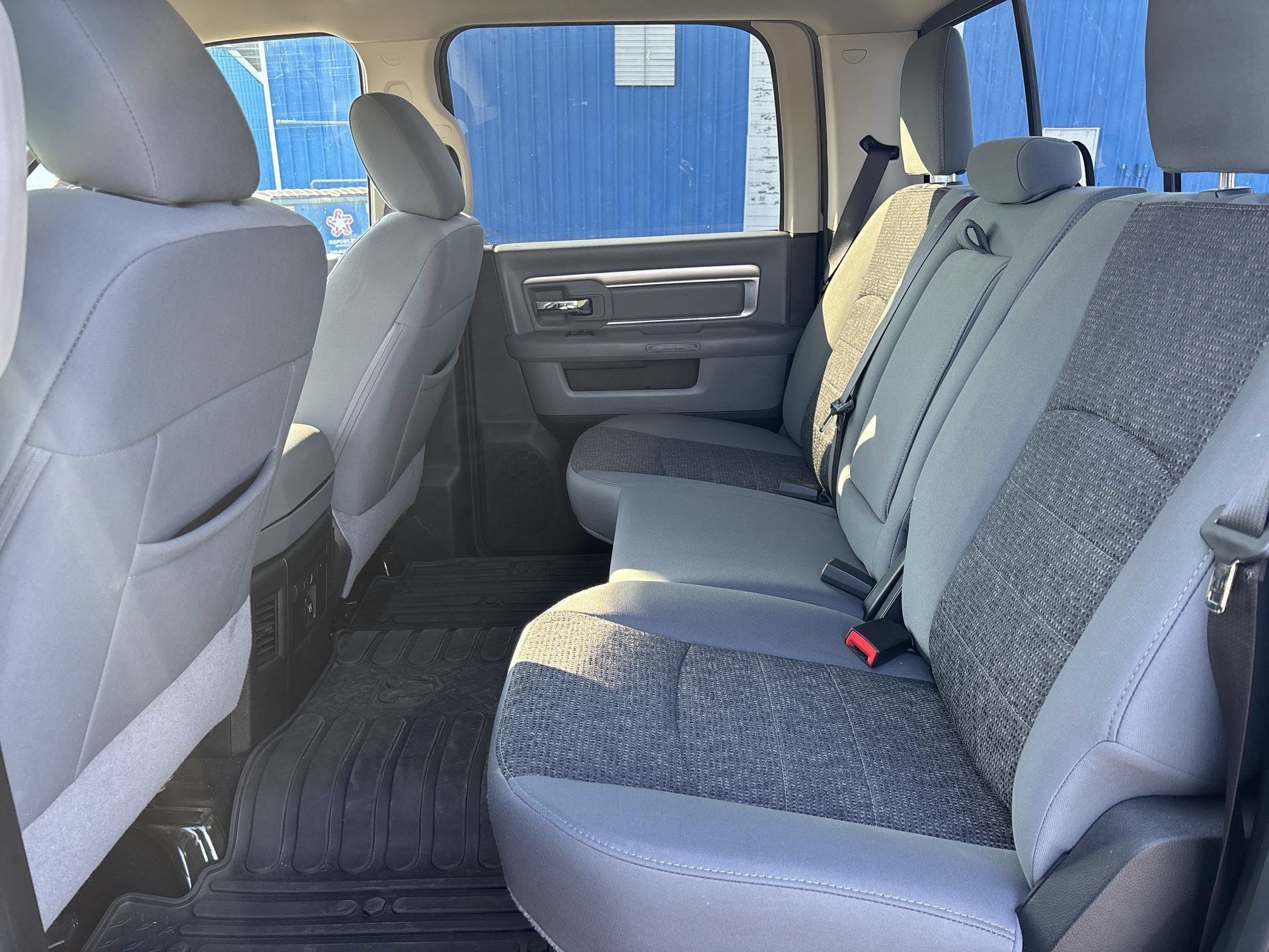 Used 2018 RAM 2500 Big Horn AWD/4WD image 4
