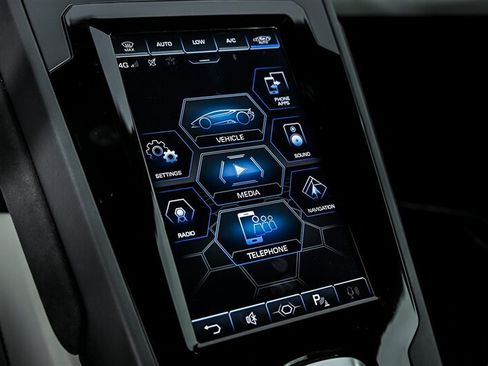 Used 2021 Lamborghini Huracan EVO RWD image 27