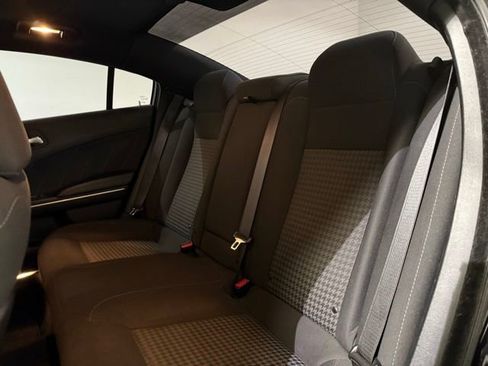 Used 2019 Dodge Charger GT image 21