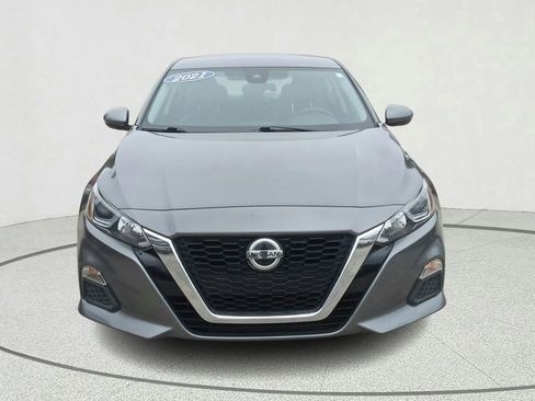 Used 2021 Nissan Altima 2.5 S FWD image 2