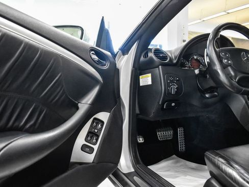 Used 2008 Mercedes-Benz CLK 63 AMG Black Series image 16
