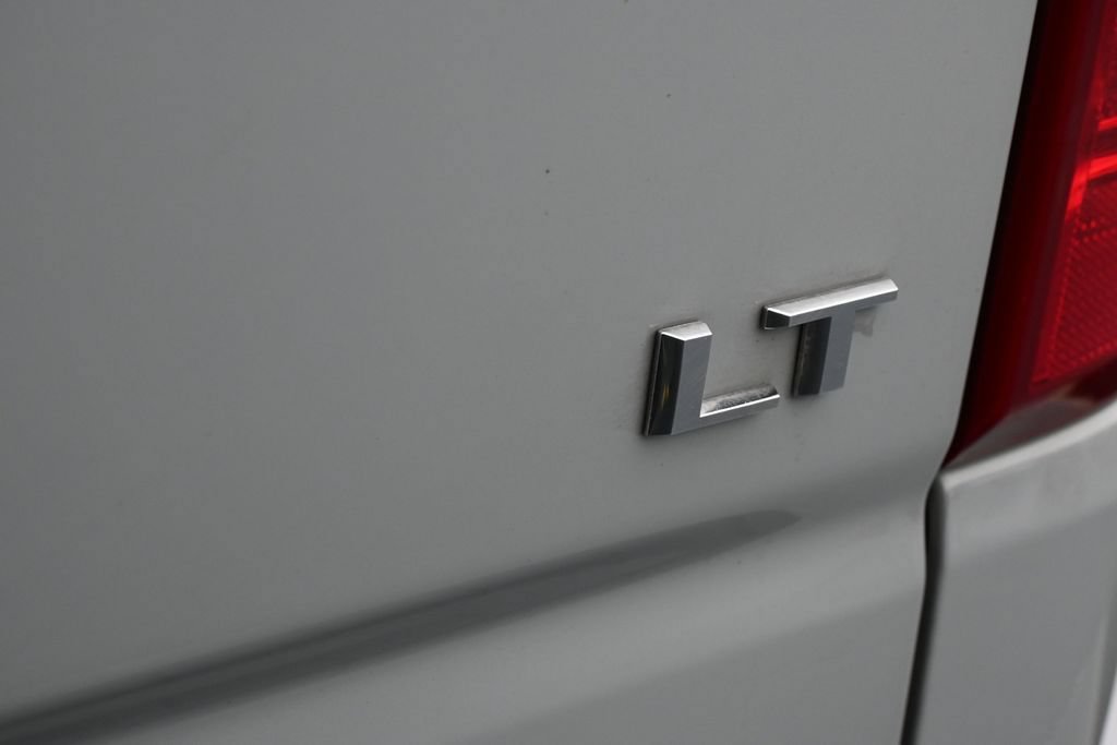 Used 2024 Chevrolet Silverado 1500 LT RWD image 34