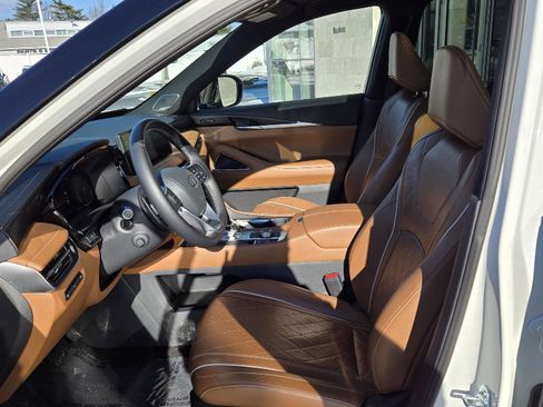 Certified 2025 INFINITI QX60 Autograph w/ Cargo Package image 3