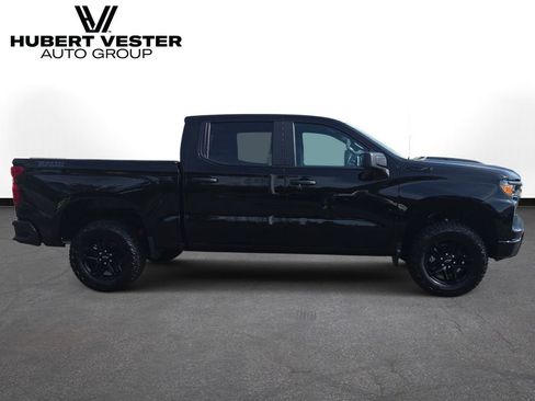 New 2026 Chevrolet Silverado 1500 Custom Trail Boss w/ Midnight Edition AWD/4WD image 5