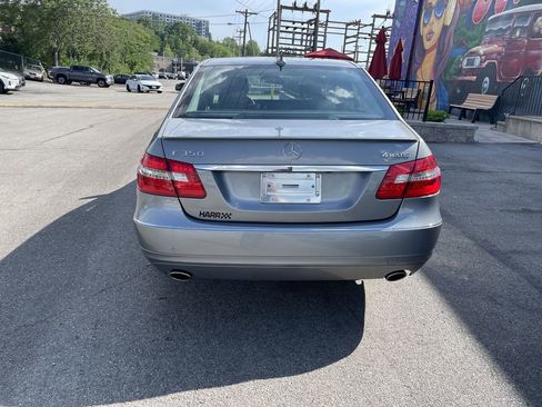 Used 2012 Mercedes-Benz E 350 4MATIC Sedan image 4