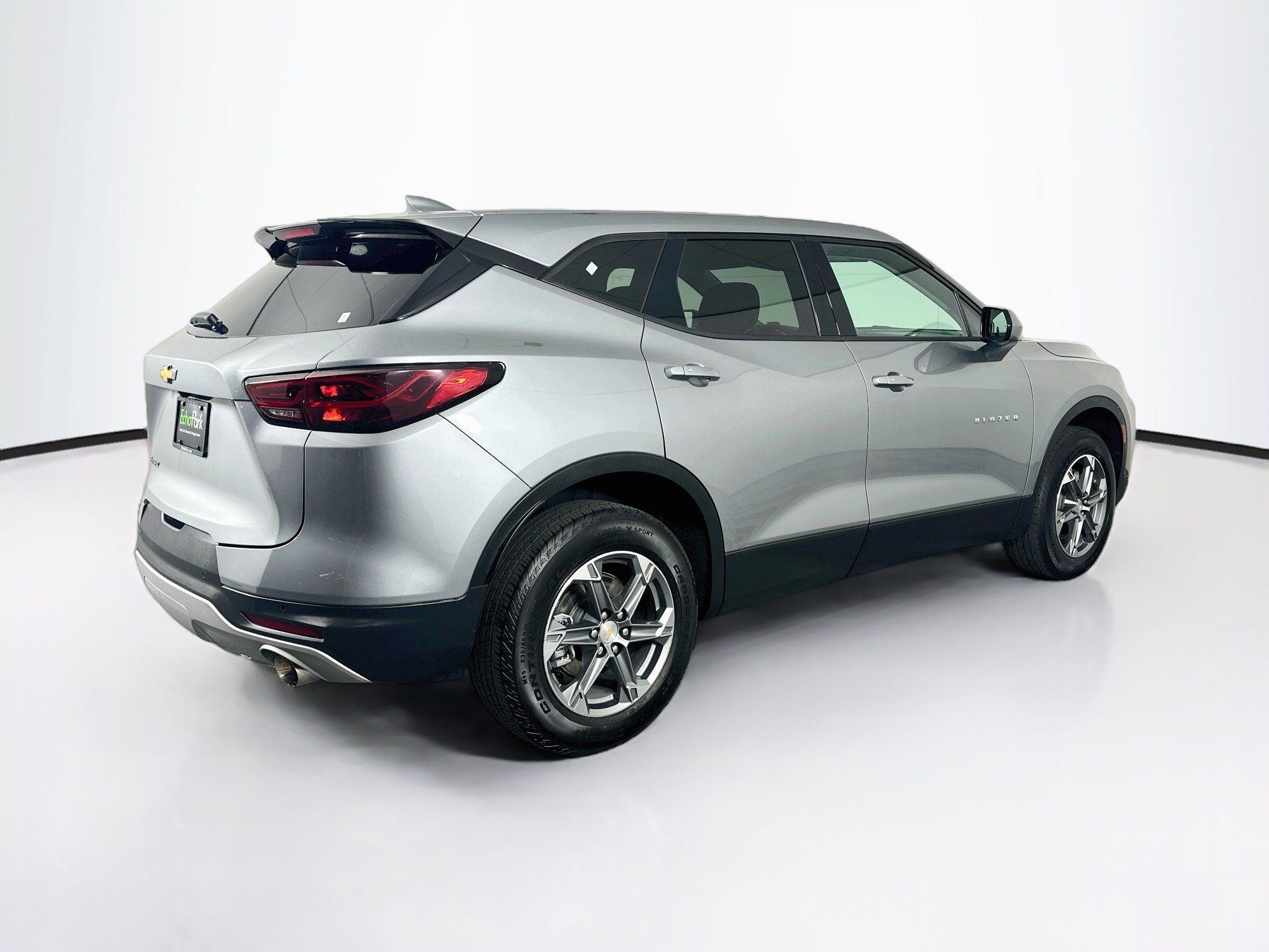 Used 2026 Chevrolet Blazer LT FWD image 9
