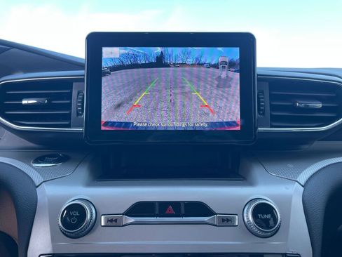 Used 2023 Ford Explorer XLT w/ Equipment Group 202A image 12