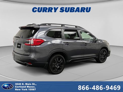 Used 2023 Subaru Ascent Onyx Edition AWD/4WD image 5