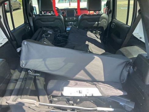 Used 2021 Jeep Wrangler Unlimited Rubicon w/ Dual Top Group AWD/4WD image 7