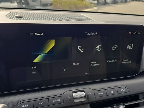 New 2025 Kia K4 LXS image 23