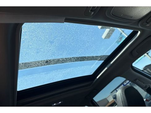 Used 2022 Subaru Forester Limited w/ Popular Package #3 image 20