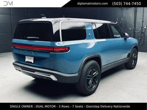 Used 2025 Rivian R1S Adventure AWD/4WD image 6