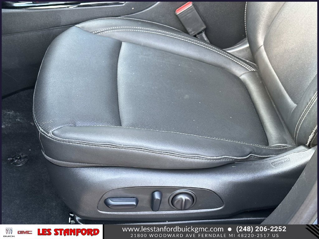 Used 2024 Buick Encore GX Sport Touring w/ Experience Buick Package FWD image 18