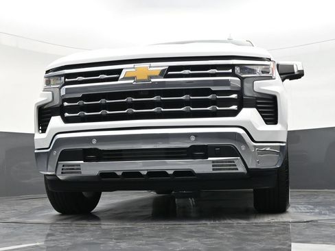Used 2023 Chevrolet Silverado 1500 LTZ RWD image 24