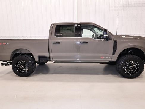New 2026 Ford F350 Lariat w/ Lariat Premium Package AWD/4WD image 2