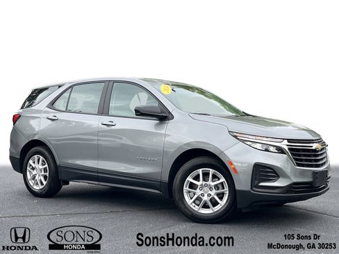 Used 2024 Chevrolet Equinox LS w/ LPO, Floor Liner Package FWD image 1