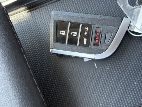 Certified 2023 Acura MDX FWD w/ Technology Package image 37