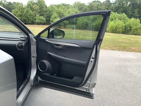 Used 2016 Lexus NX 300h AWD w/ Luxury Package image 21