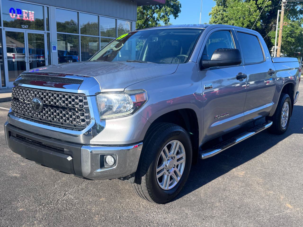 Used 2019 Toyota Tundra SR5 w/ SR5 Upgrade Package AWD/4WD image 7