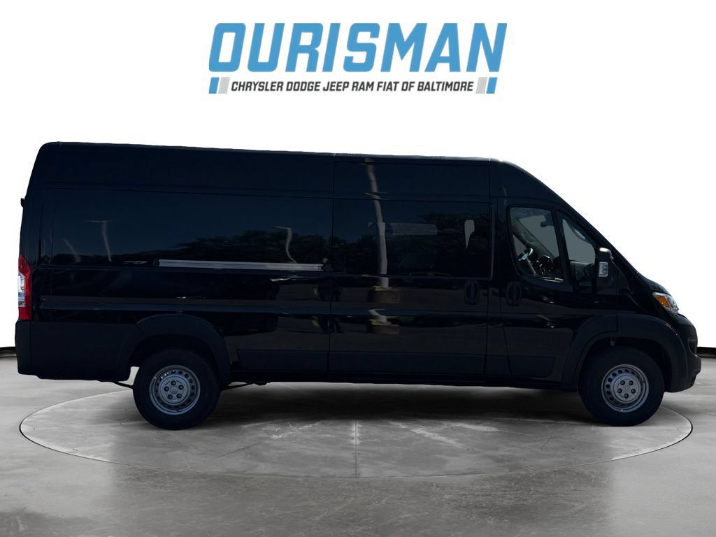 New 2026 RAM ProMaster 3500 w/ Crew Van Package FWD image 7