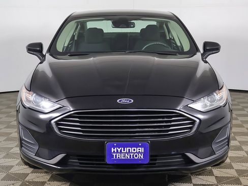 Used 2020 Ford Fusion SE image 8