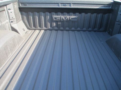 New 2026 GMC Sierra 1500 AT4 w/ AT4 Premium Package image 6