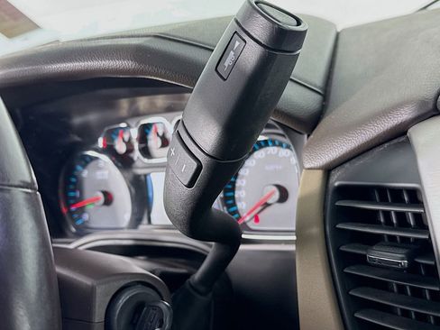 Used 2020 GMC Yukon XL SLT image 17