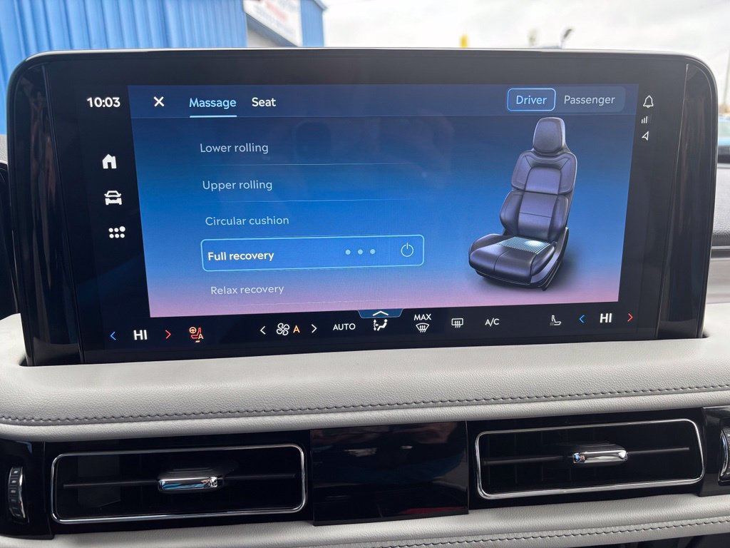 Used 2025 Lincoln Aviator Reserve w/ Equipment Group 201A AWD/4WD image 33