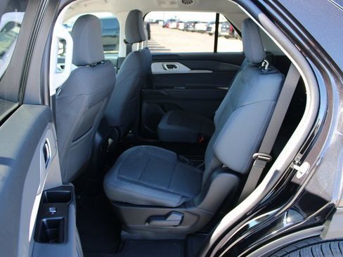 New 2026 Ford Explorer Active image 9