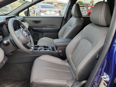 Used 2026 Subaru Outback Limited AWD/4WD image 16