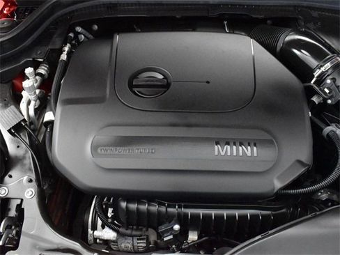 Used 2020 MINI Cooper 2-Door Hardtop w/ Storage Package image 13