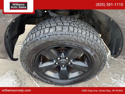 Used 2016 RAM 1500 Express w/ Black Ram 1500 Express Group image 26