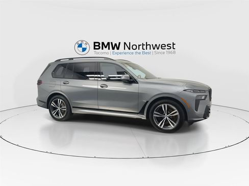 New 2026 BMW X7 xDrive40i w/ M Sport Package image 7