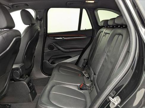 Used 2021 BMW X1 xDrive28i w/ Convenience Package image 17