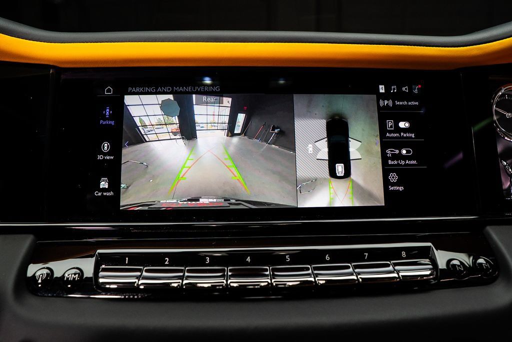 Used 2025 Rolls-Royce Cullinan AWD/4WD image 55