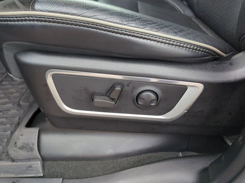 Used 2022 RAM 1500 Laramie w/ Sport Appearance Package image 41