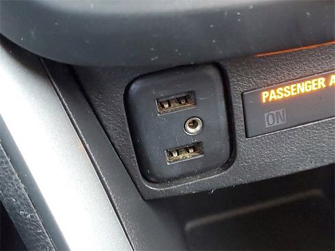 Used 2017 Chevrolet Trax LT w/ Driver Confidence Package image 26