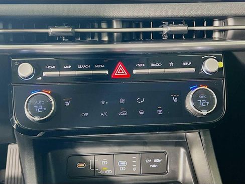 New 2026 Hyundai Tucson SEL image 12