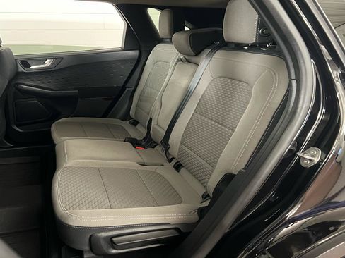 Used 2020 Ford Escape SE image 27